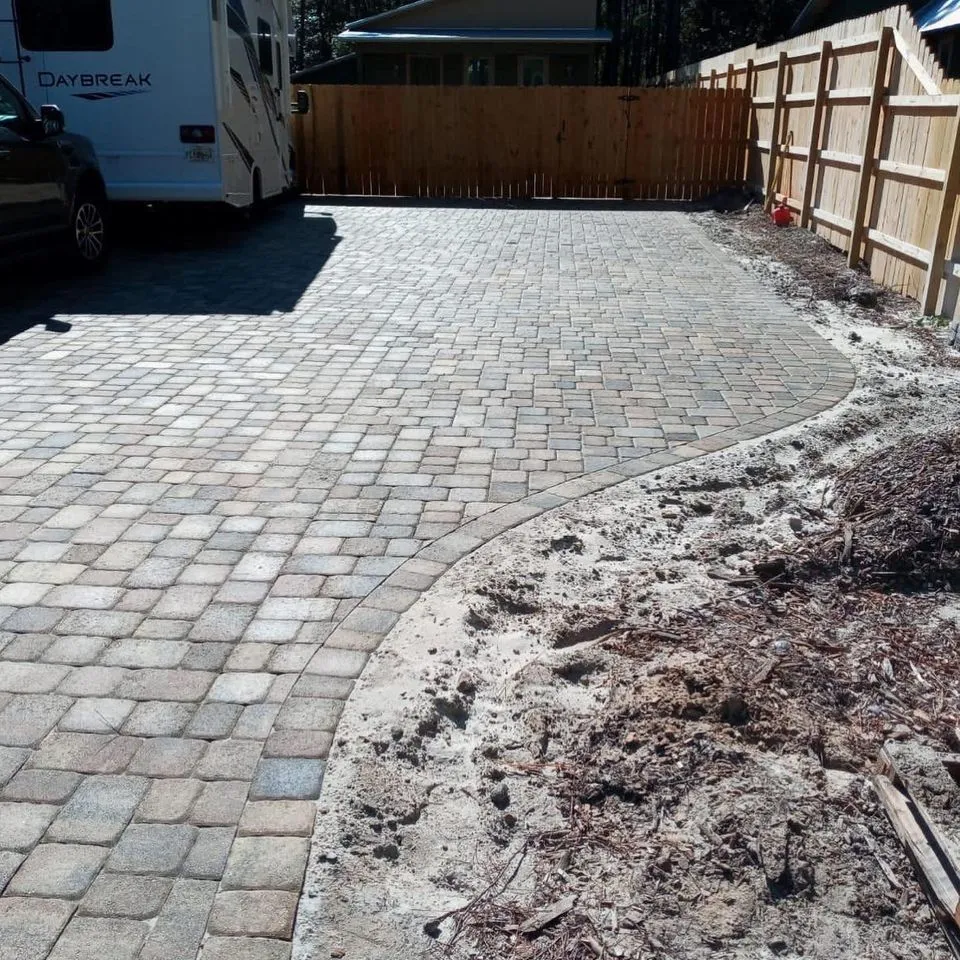 Paver driveway in Panama City
